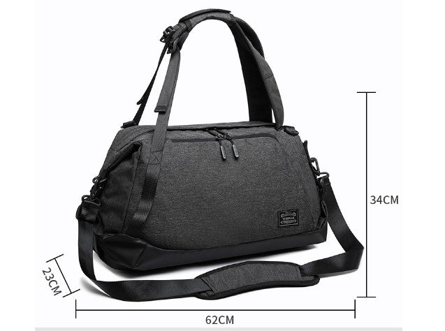 Water-resistant gym bag