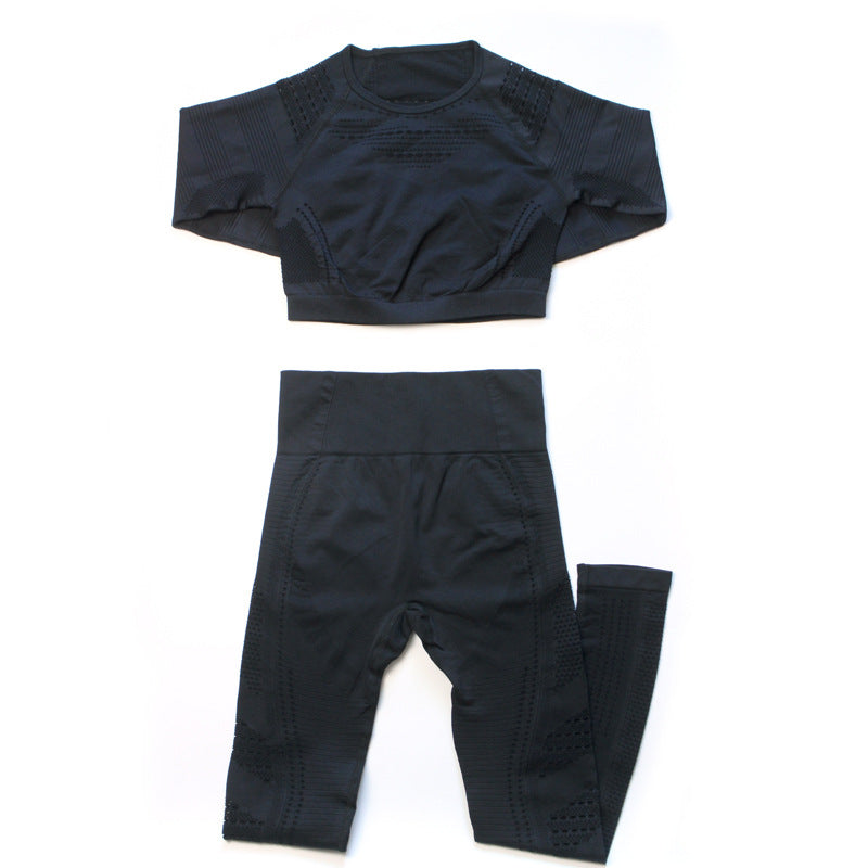 Seamless yoga suit